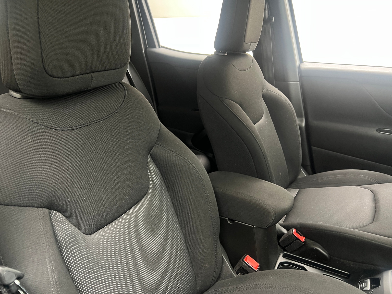 Thumbnail: 2021 Jeep Renegade - 2