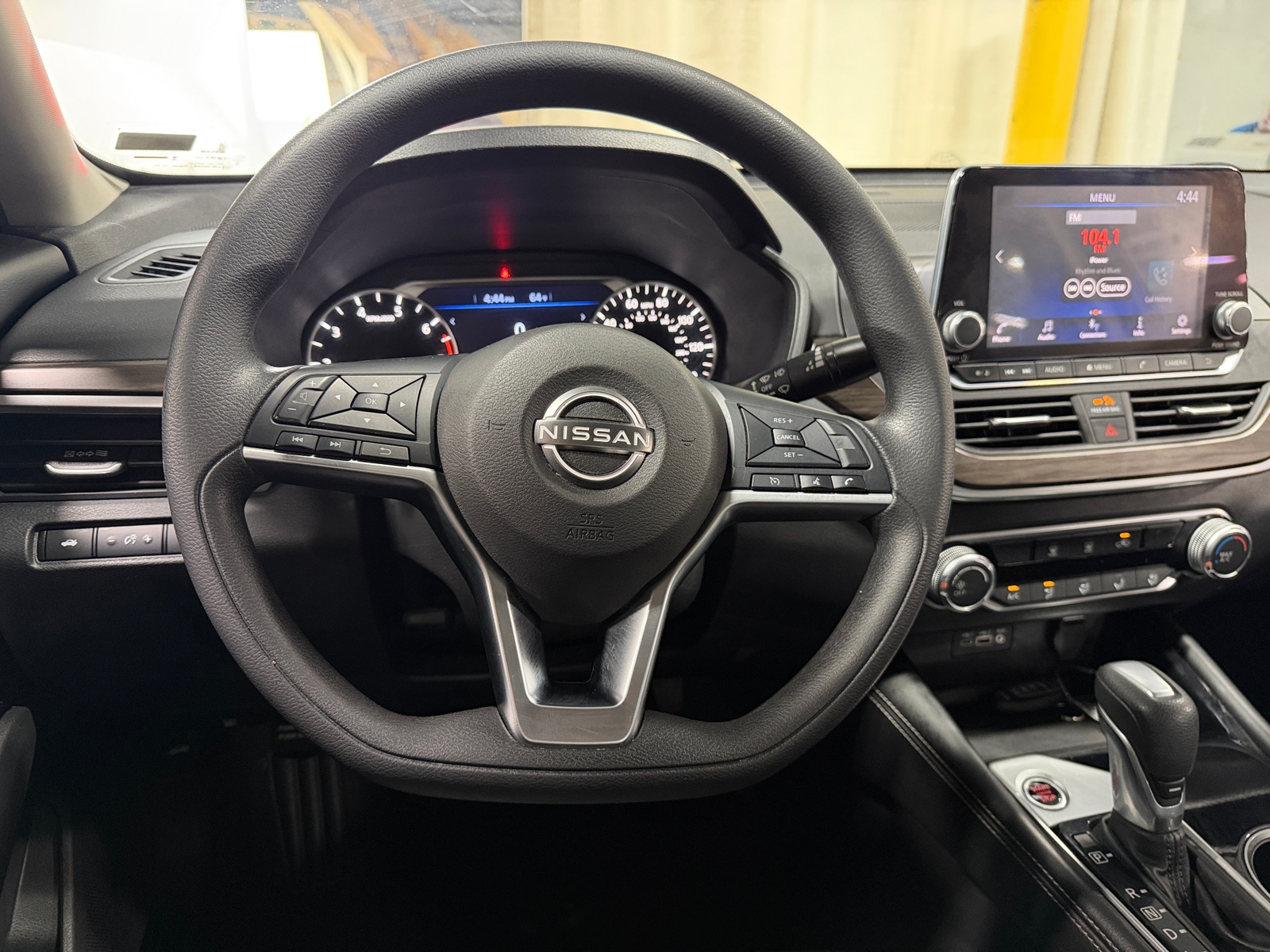 Thumbnail: 2023 Nissan Altima - 5