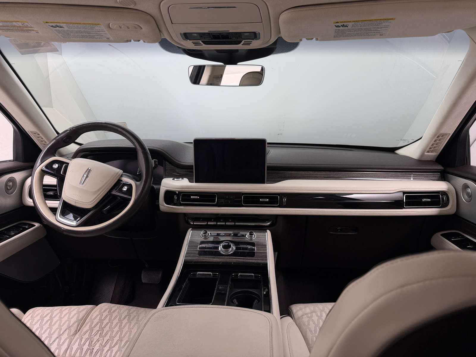 Thumbnail: 2021 Lincoln Aviator - 2