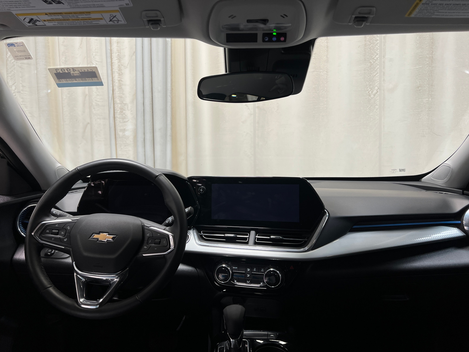 Thumbnail: 2025 Chevrolet Trax - 3