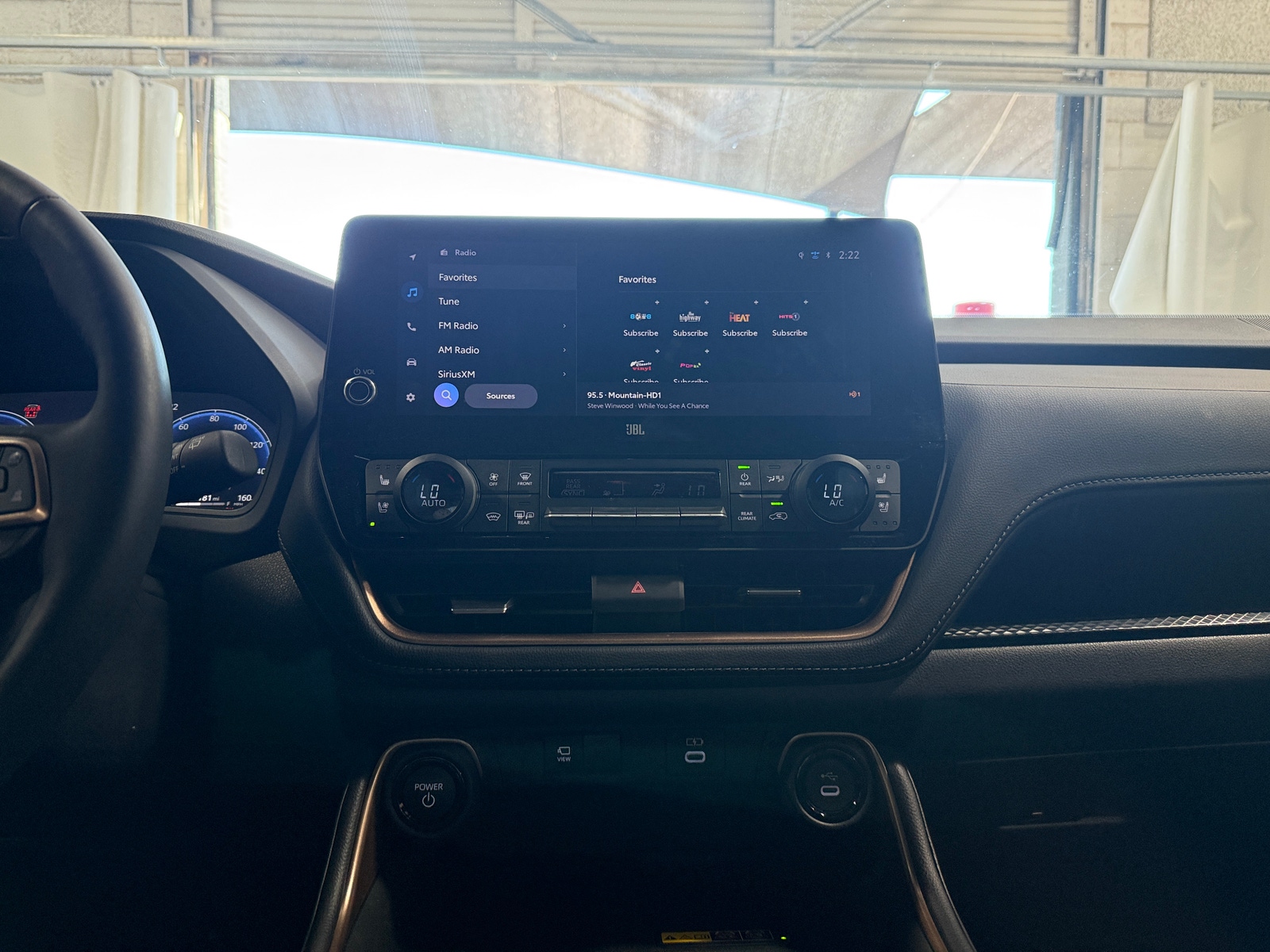 Thumbnail: 2025 Toyota Grand Highlander - 3