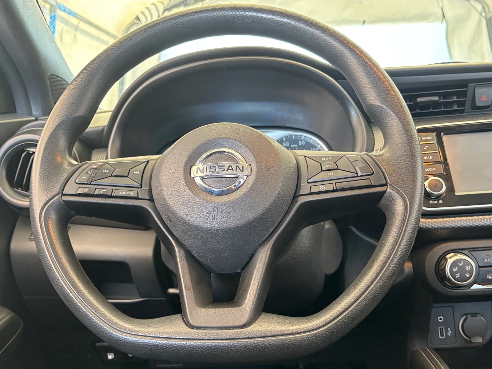 Thumbnail: 2018 Nissan Kicks - 5