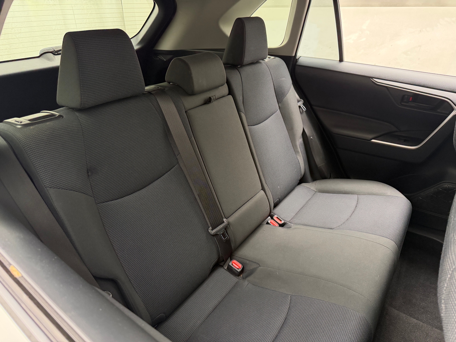 Thumbnail: 2019 Toyota RAV4 - 6