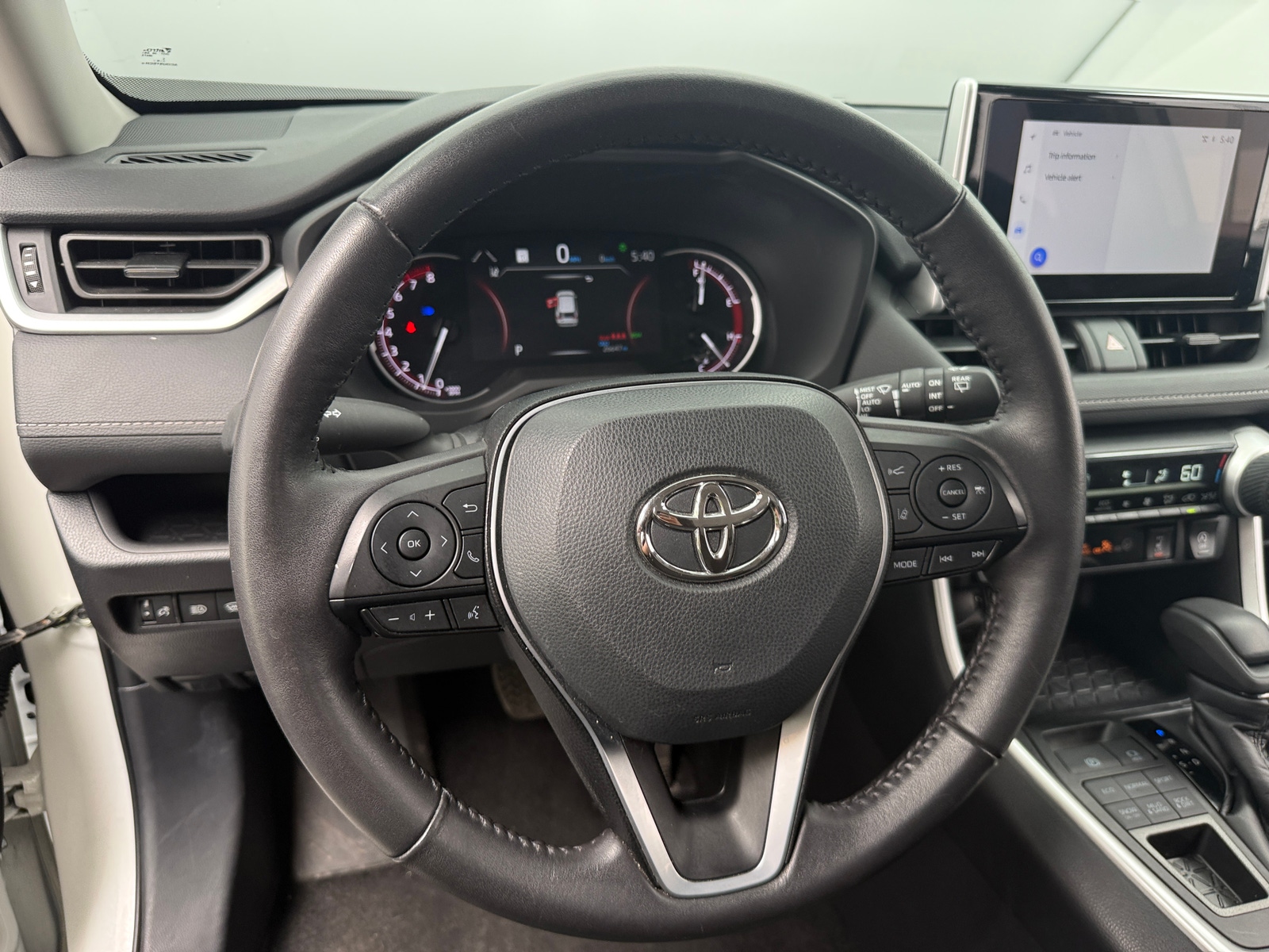 Thumbnail: 2024 Toyota RAV4 - 5
