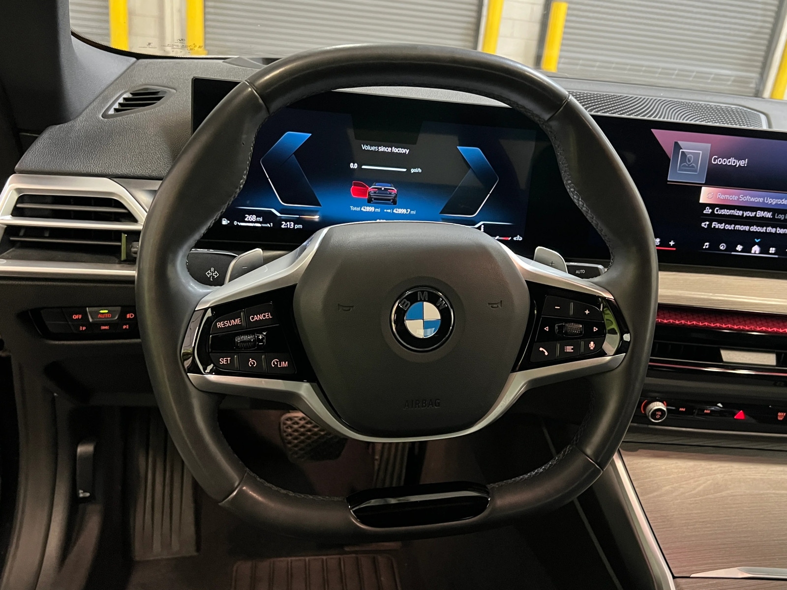Thumbnail: 2025 BMW 4 Series - 4