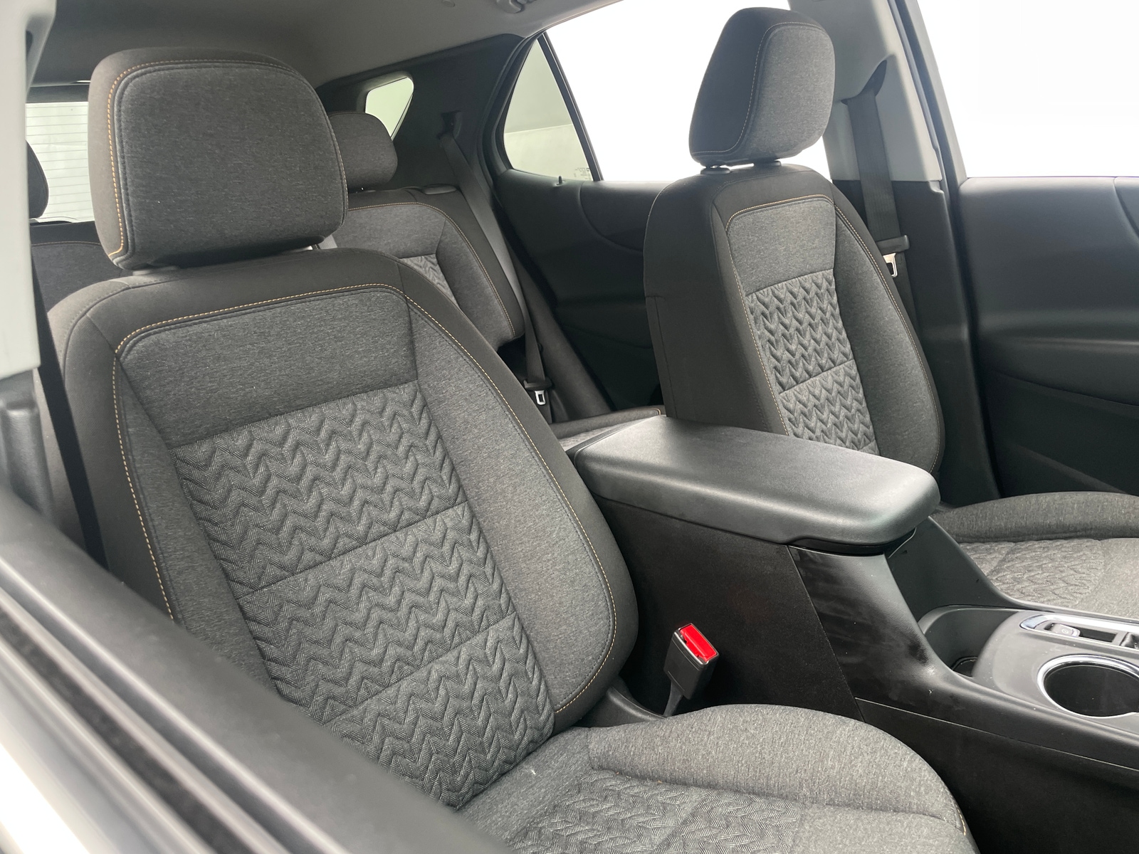 Thumbnail: 2022 Chevrolet Equinox - 2