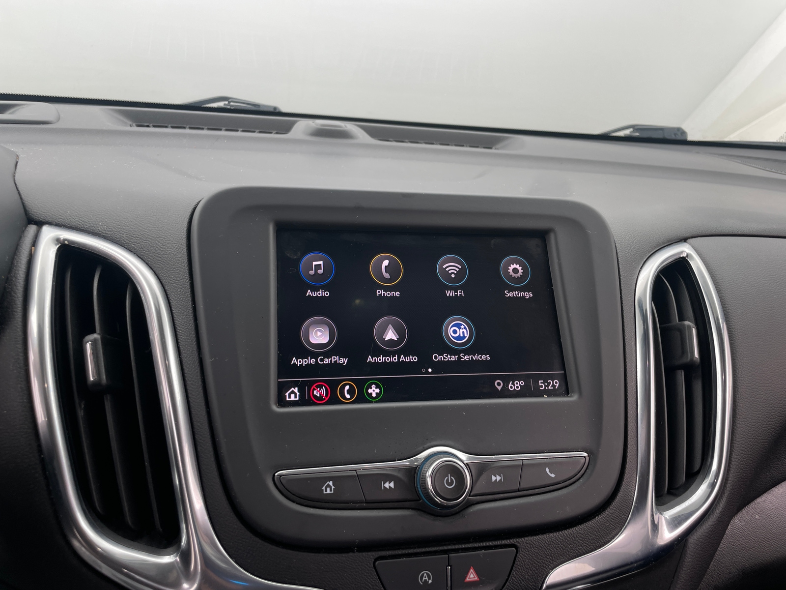 Thumbnail: 2022 Chevrolet Equinox - 4