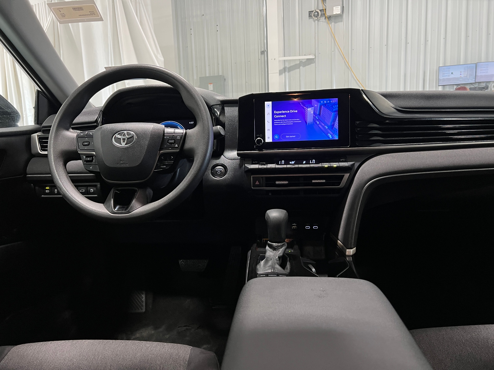 Thumbnail: 2025 Toyota Camry - 3