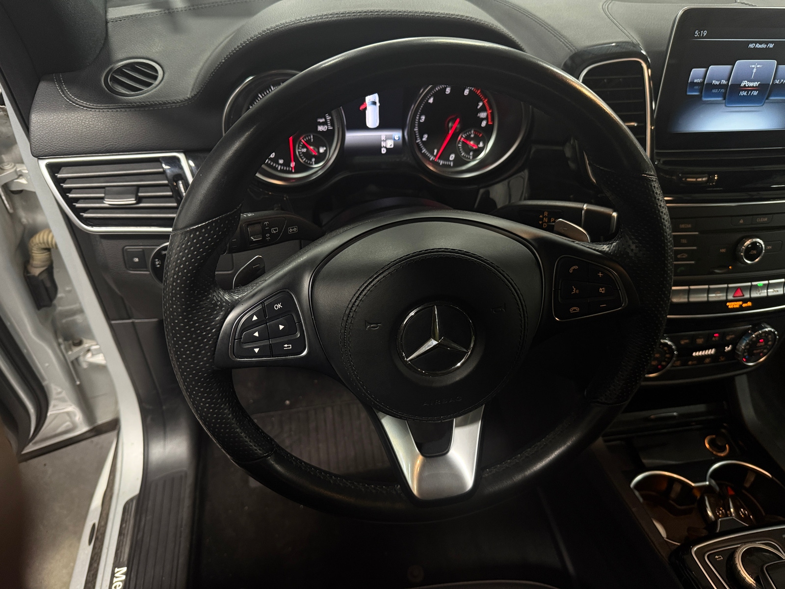 Thumbnail: 2019 Mercedes-Benz GLS - 4