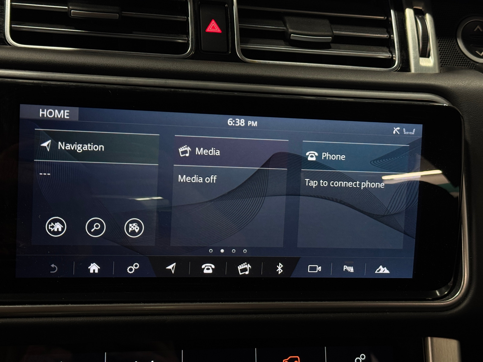 Thumbnail: 2019 Land Rover Range Rover - 3