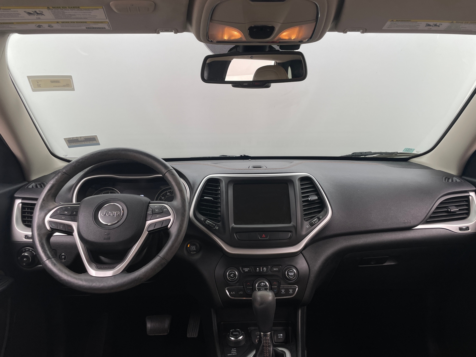 Thumbnail: 2015 Jeep Cherokee - 2