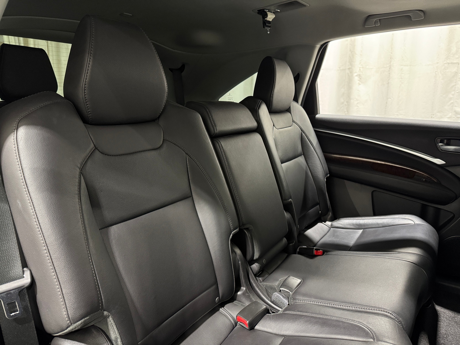 Thumbnail: 2018 Acura MDX - 5