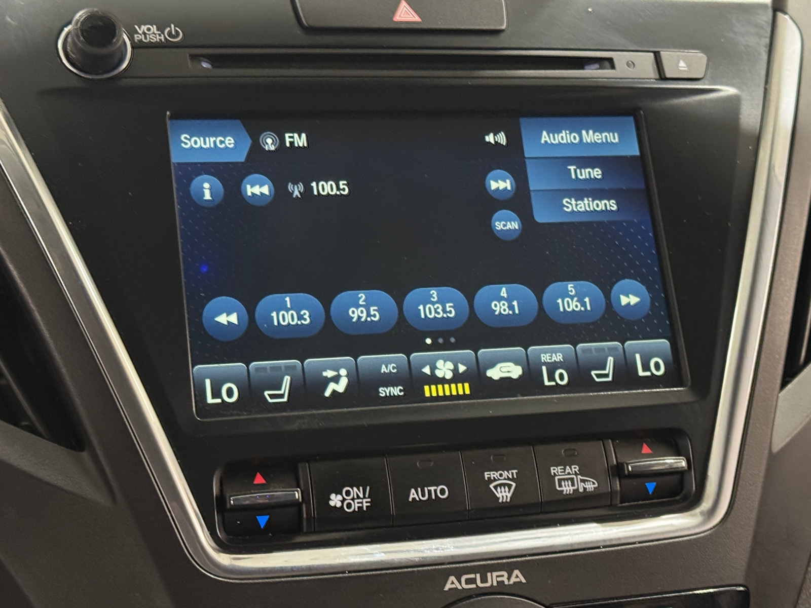 Thumbnail: 2018 Acura MDX - 3