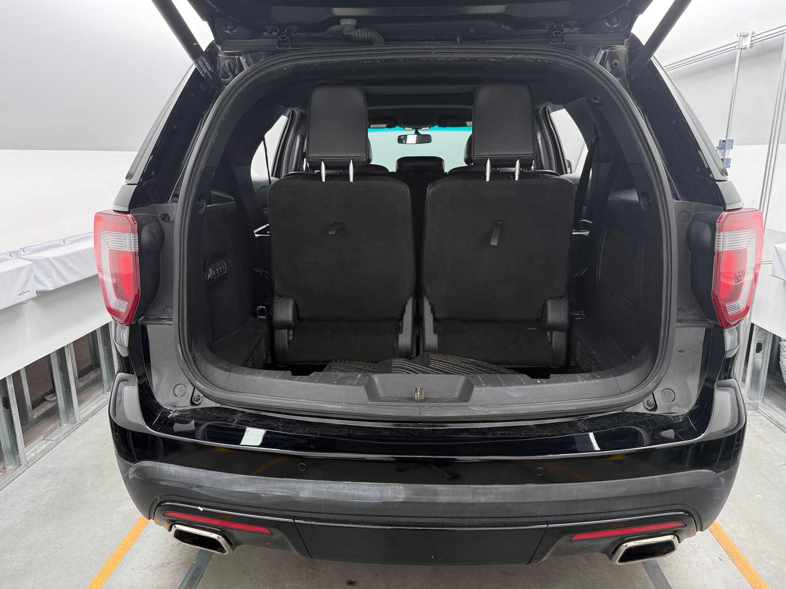 Thumbnail: 2017 Ford Explorer - 6