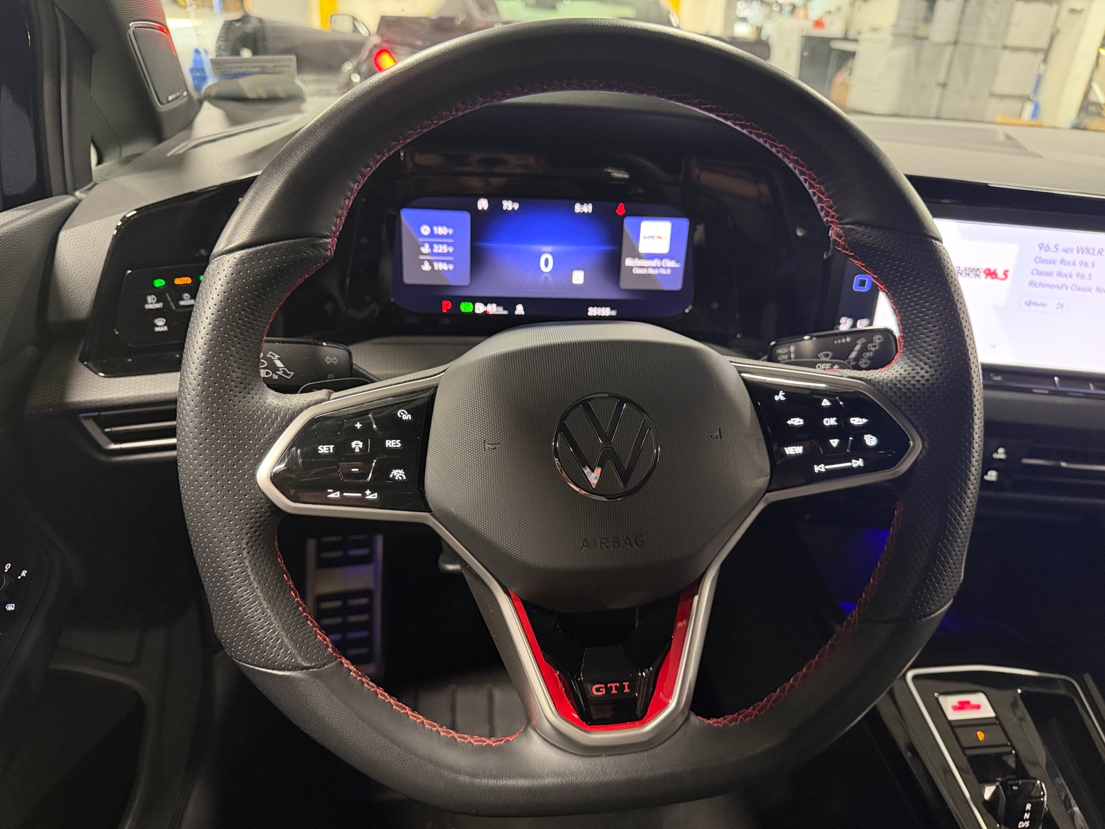 Thumbnail: 2024 Volkswagen Golf - 4