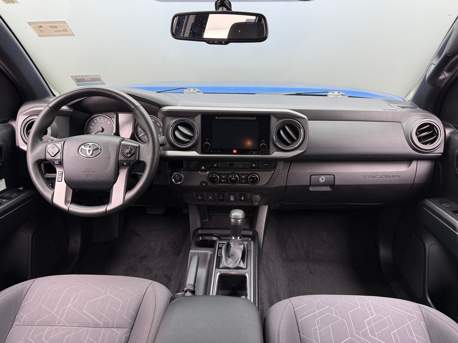 Thumbnail: 2017 Toyota Tacoma - 3