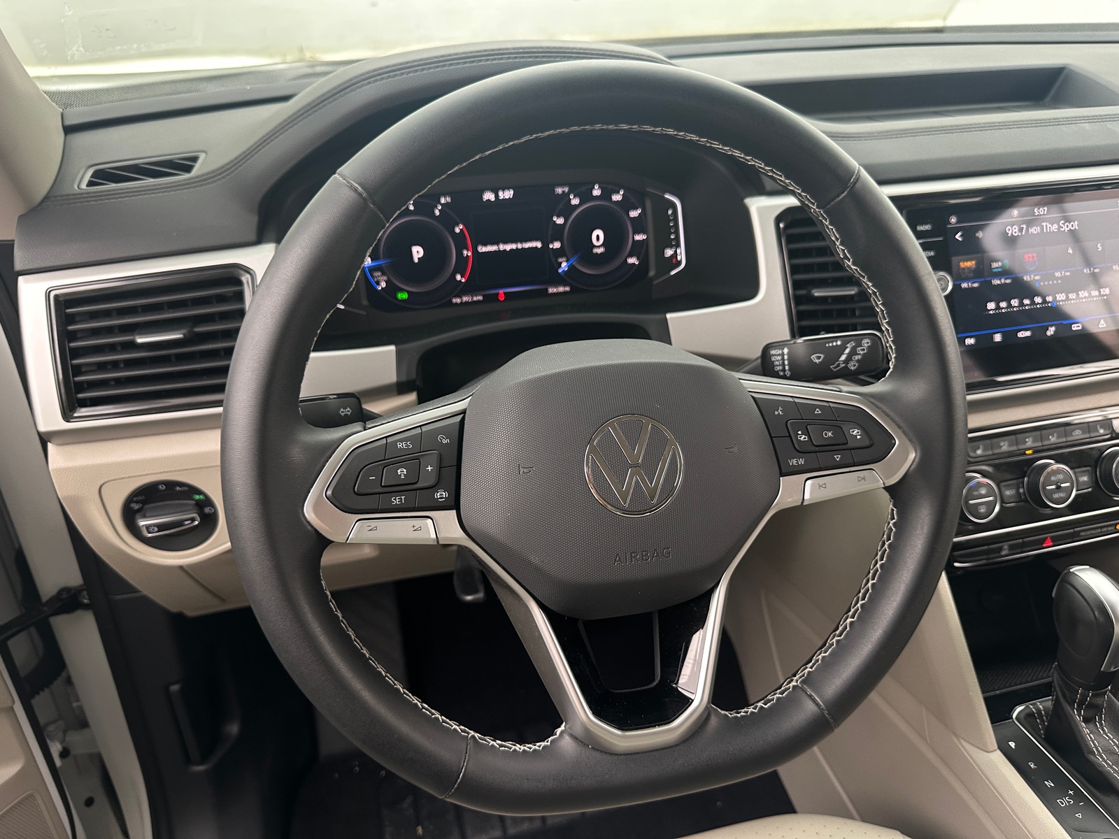 Thumbnail: 2023 Volkswagen Atlas - 4