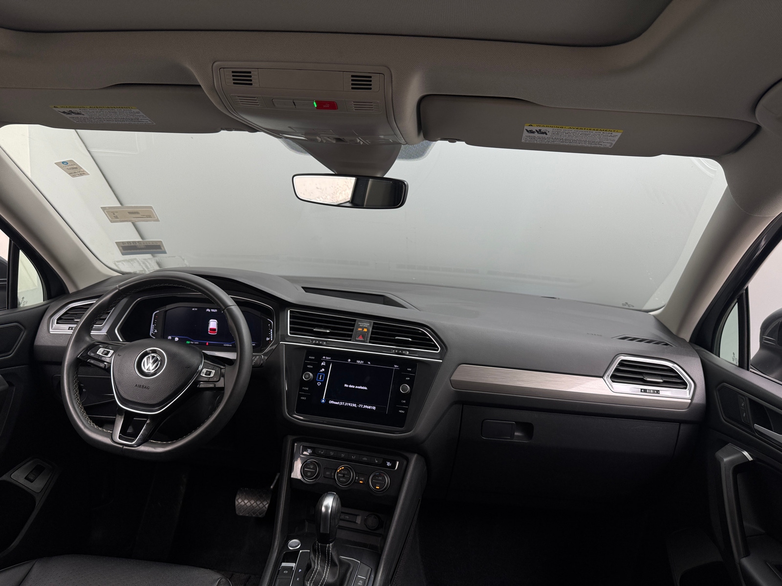 Thumbnail: 2021 Volkswagen Tiguan - 2