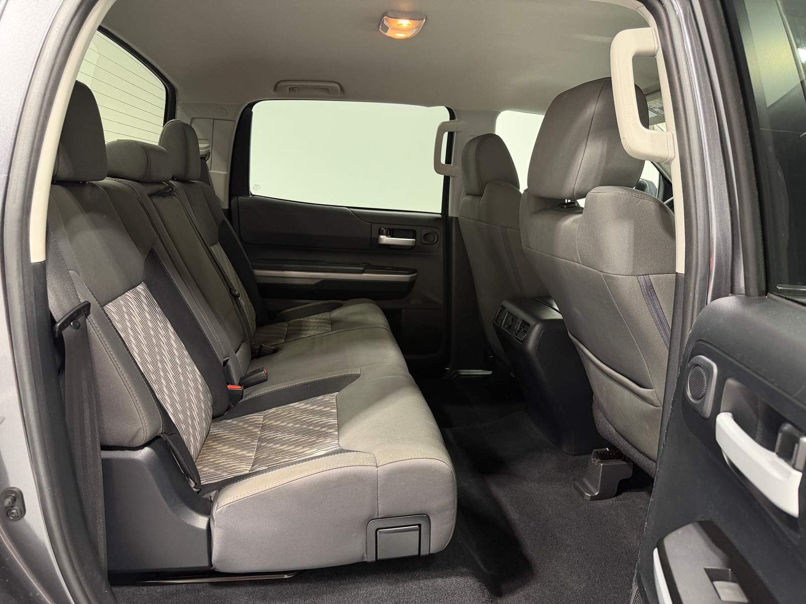 Thumbnail: 2018 Toyota Tundra - 6