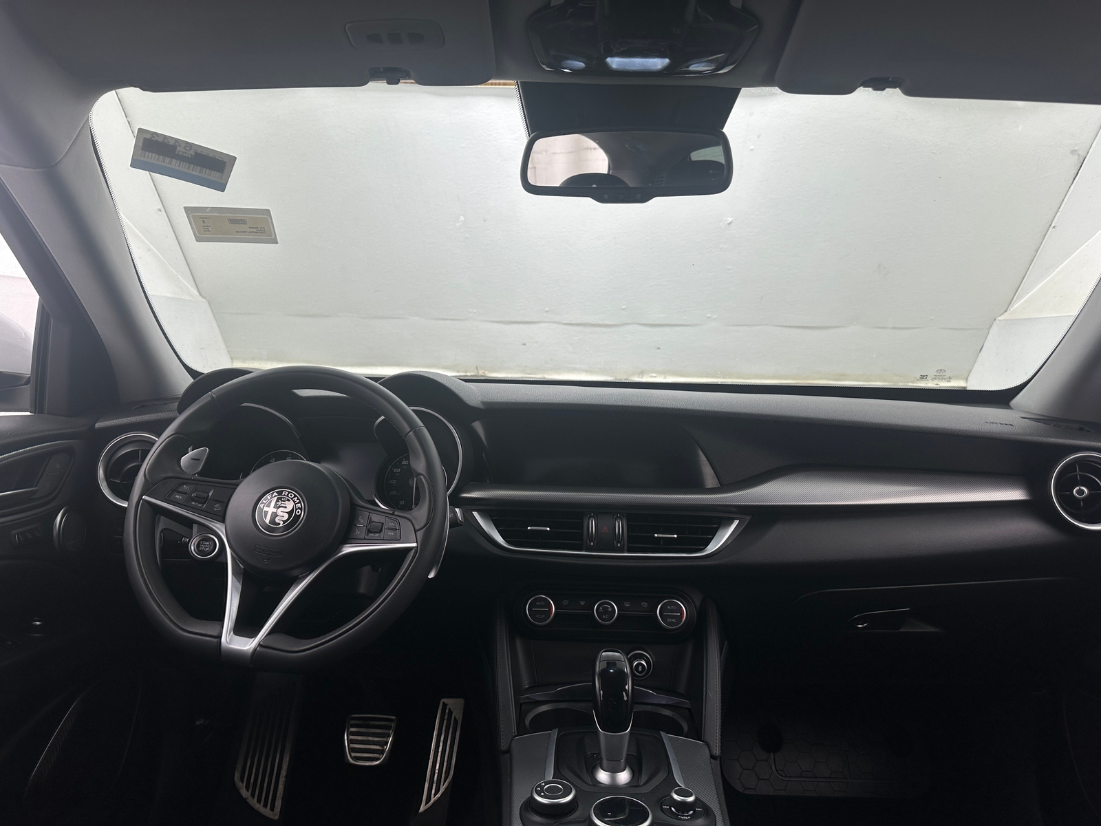Thumbnail: 2018 Alfa Romeo Stelvio - 2