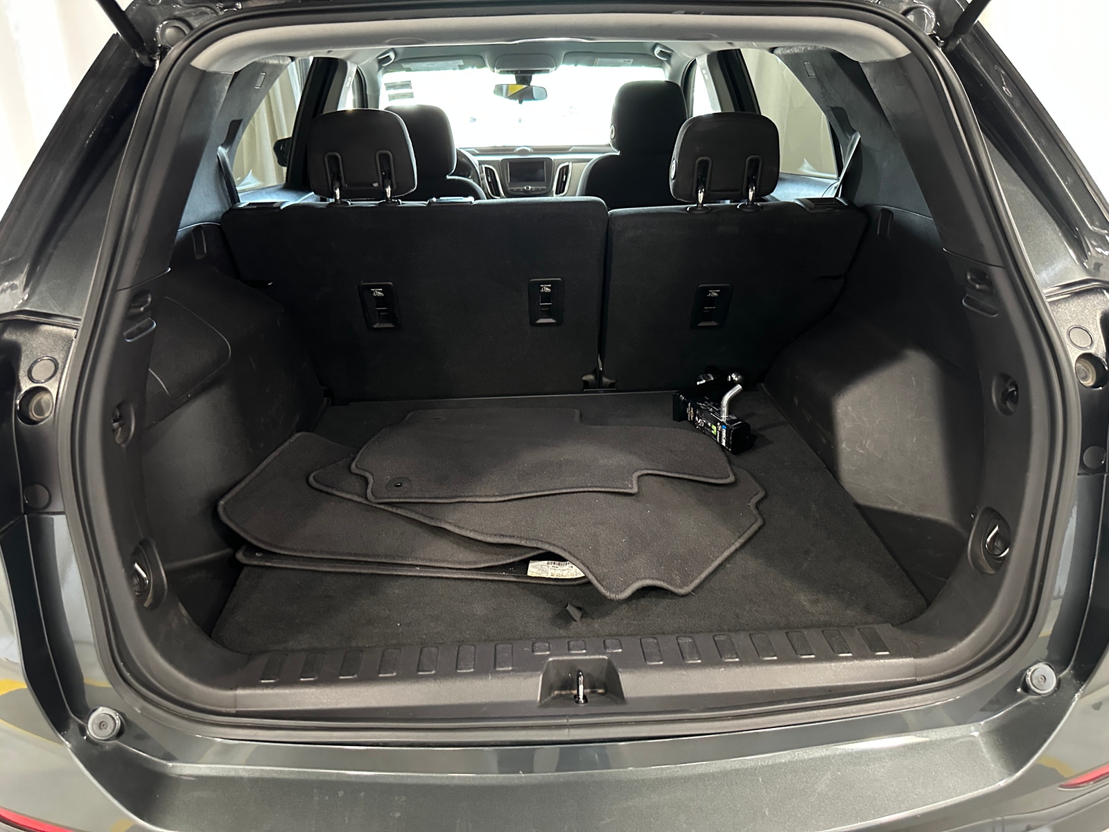 Thumbnail: 2019 Chevrolet Equinox - 7