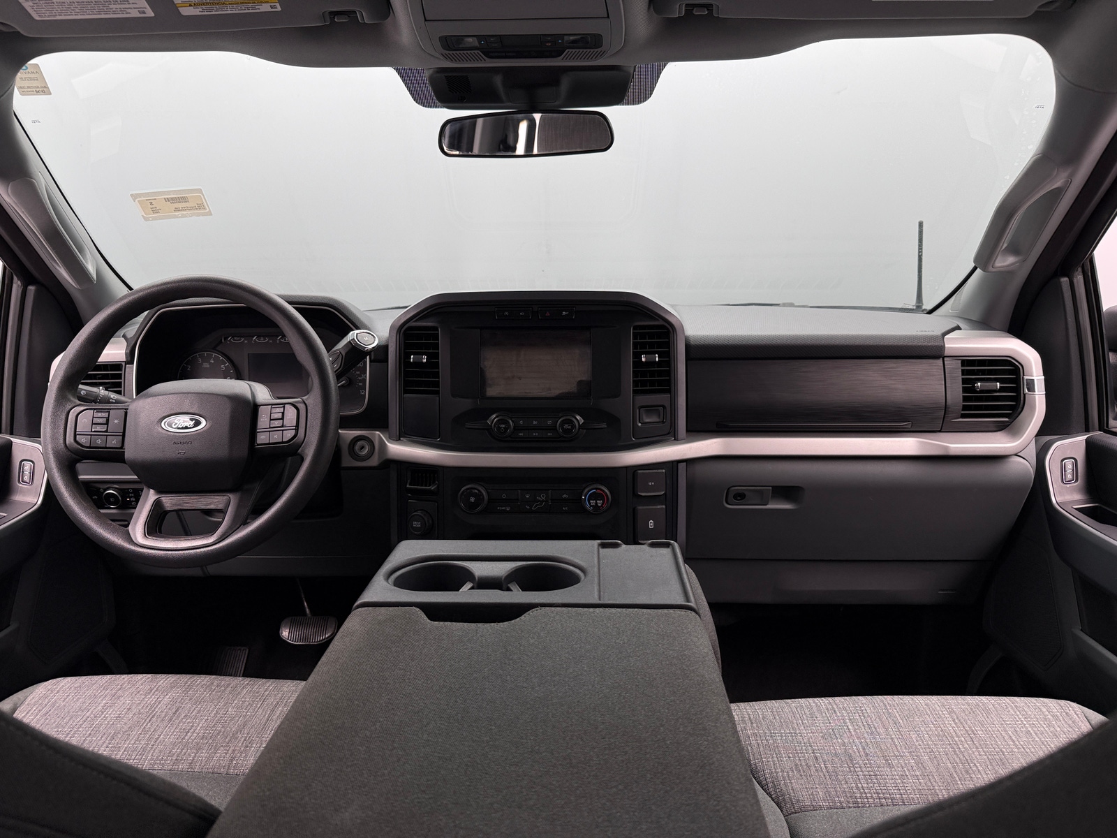Thumbnail: 2023 Ford Econoline - 3