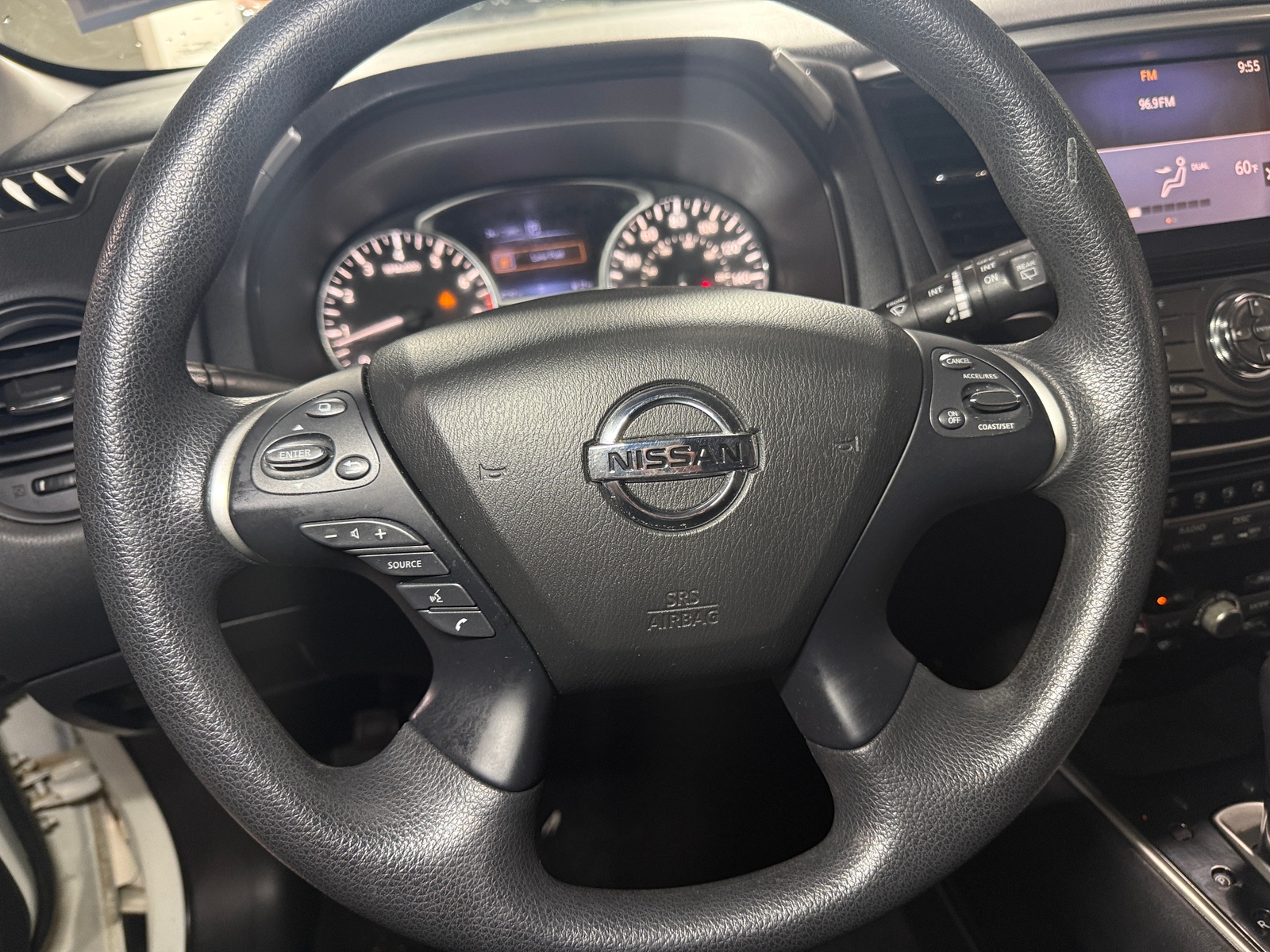 Thumbnail: 2018 Nissan Pathfinder - 5
