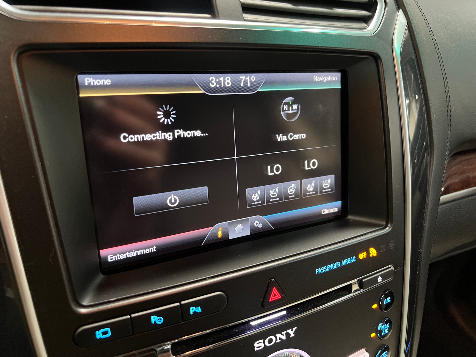 Thumbnail: 2016 Ford Explorer - 3