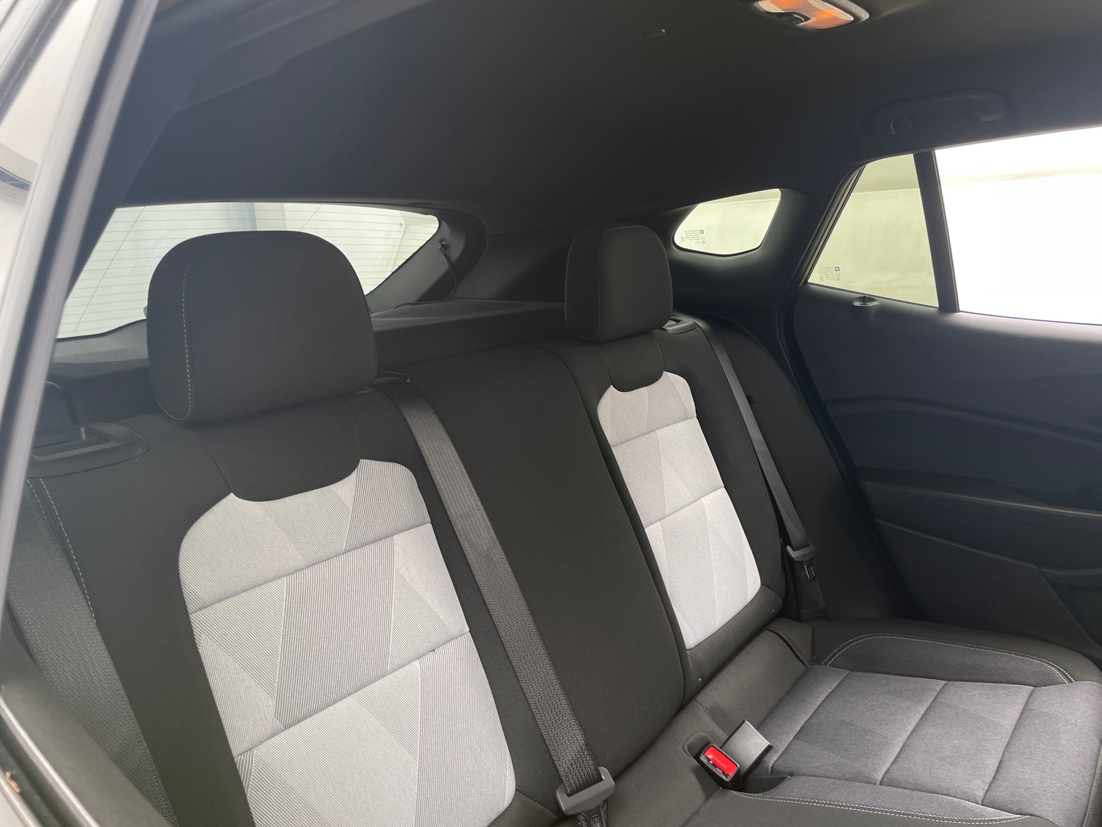 Thumbnail: 2025 Chevrolet Trax - 6