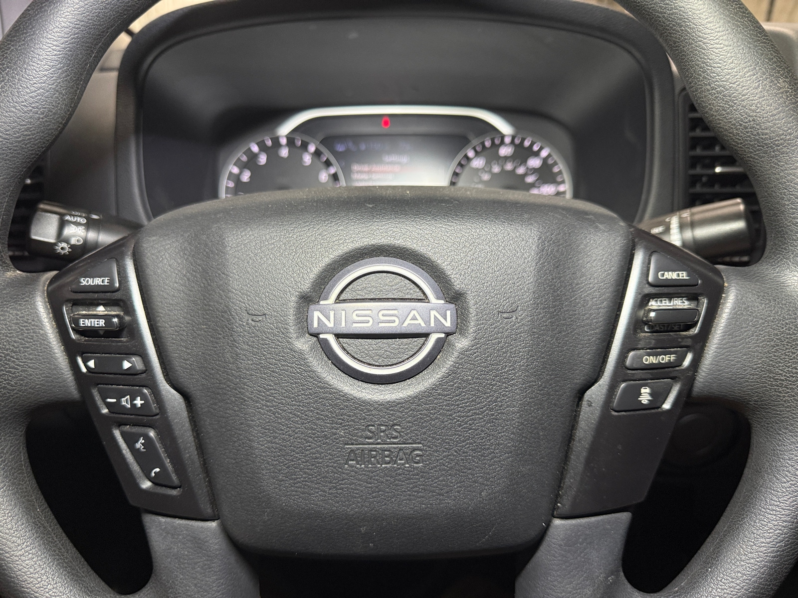 Thumbnail: 2022 Nissan Frontier - 5