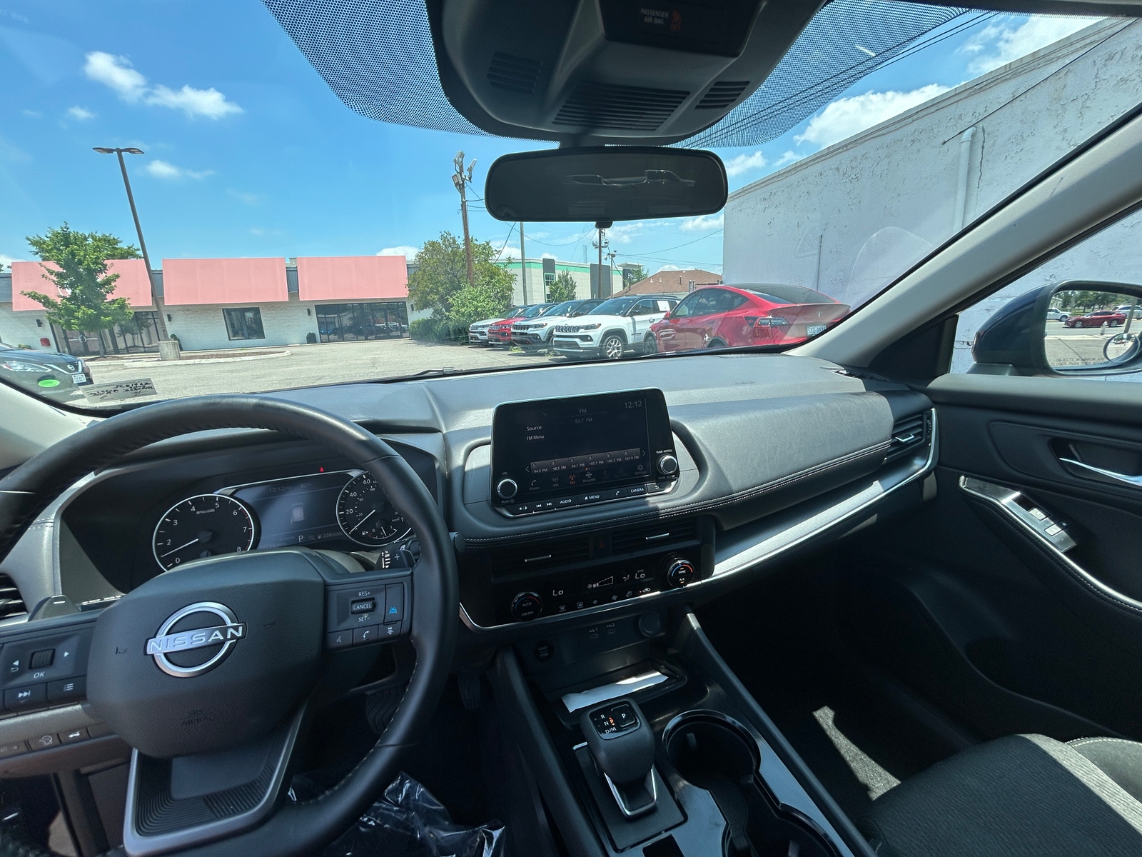 Thumbnail: 2025 Nissan Rogue - 3