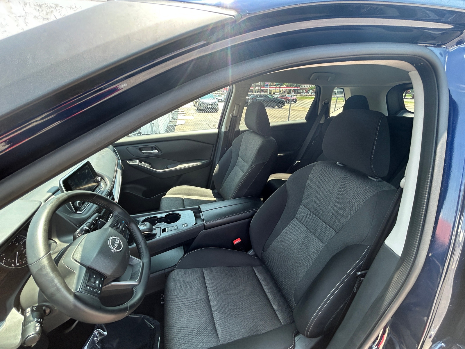 Thumbnail: 2025 Nissan Rogue - 2