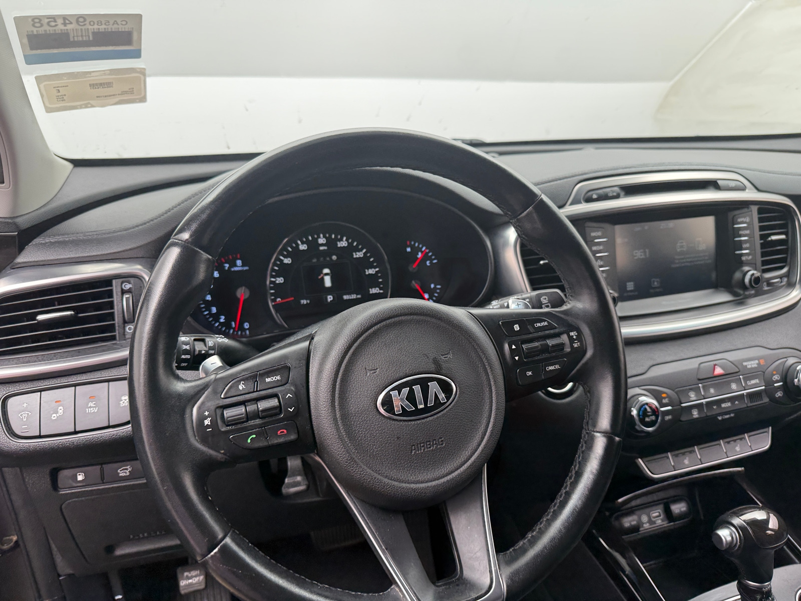 Thumbnail: 2017 Kia Sorento - 4