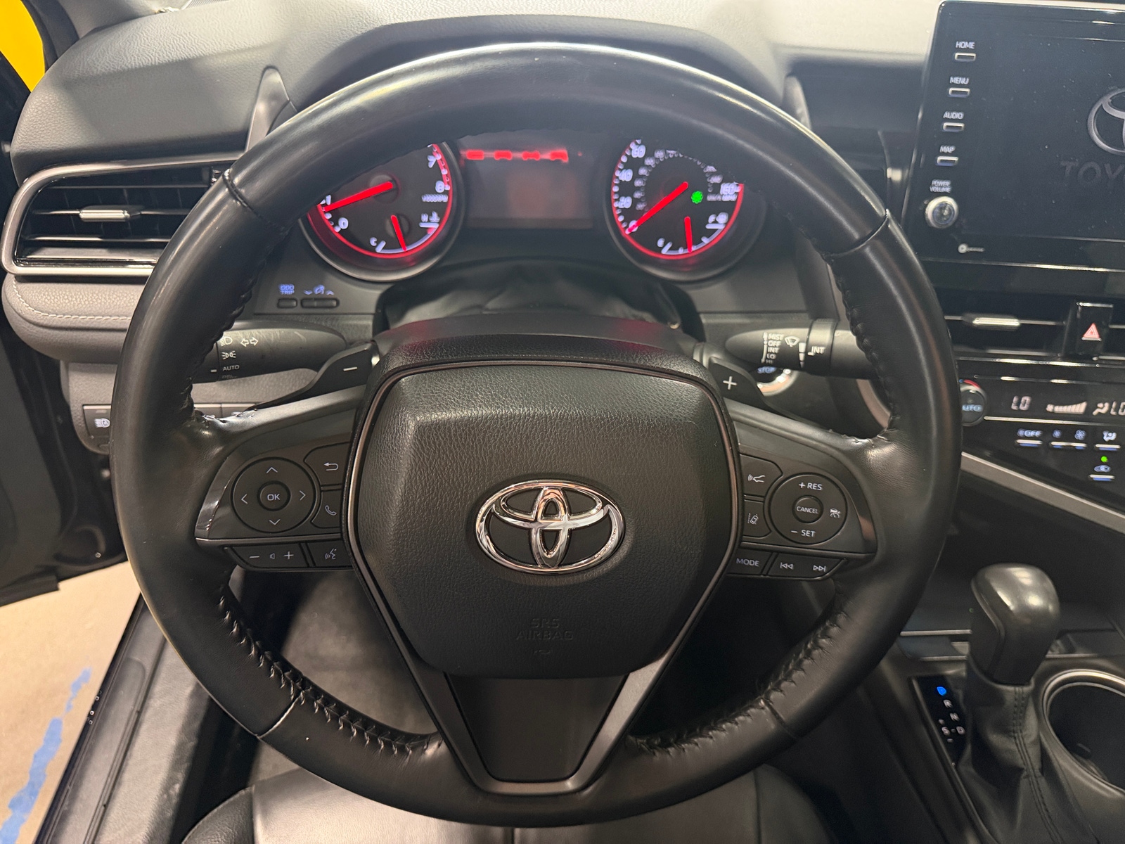 Thumbnail: 2022 Toyota Camry - 4