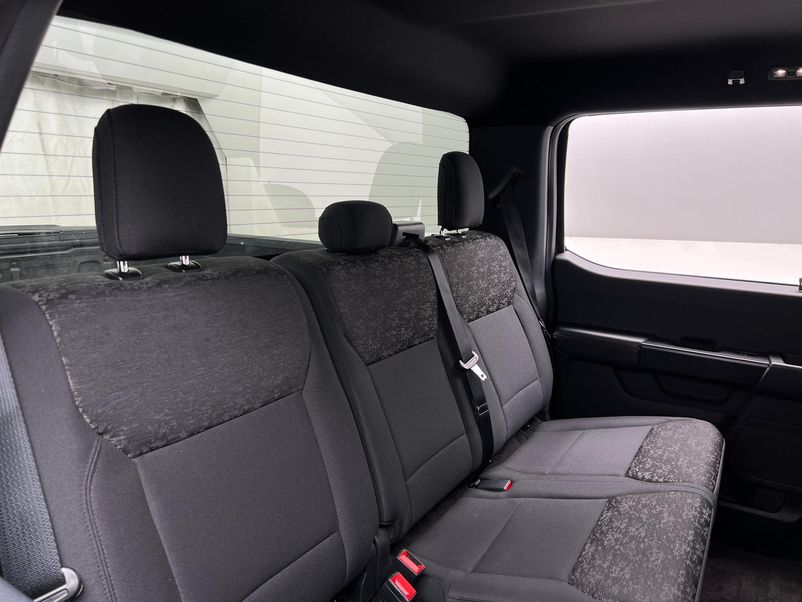 Thumbnail: 2021 Ford Econoline - 6