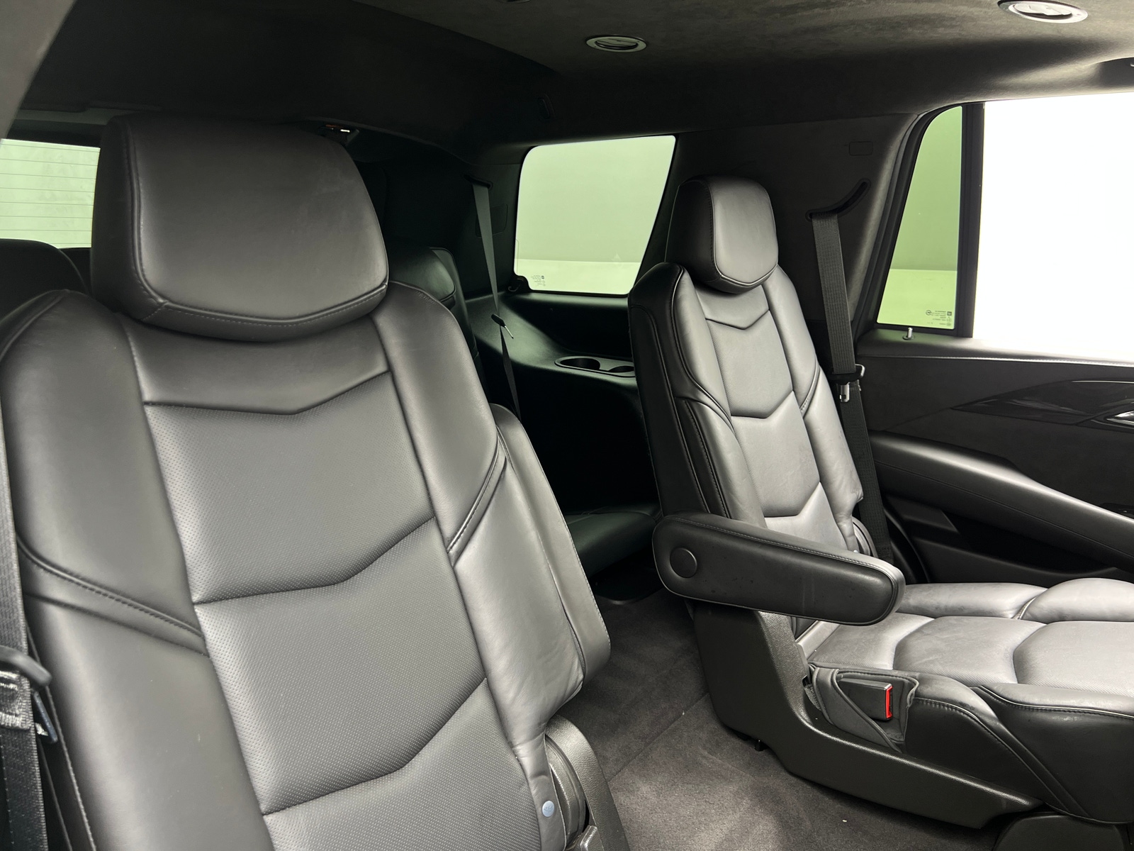 Thumbnail: 2020 Cadillac Escalade - 5