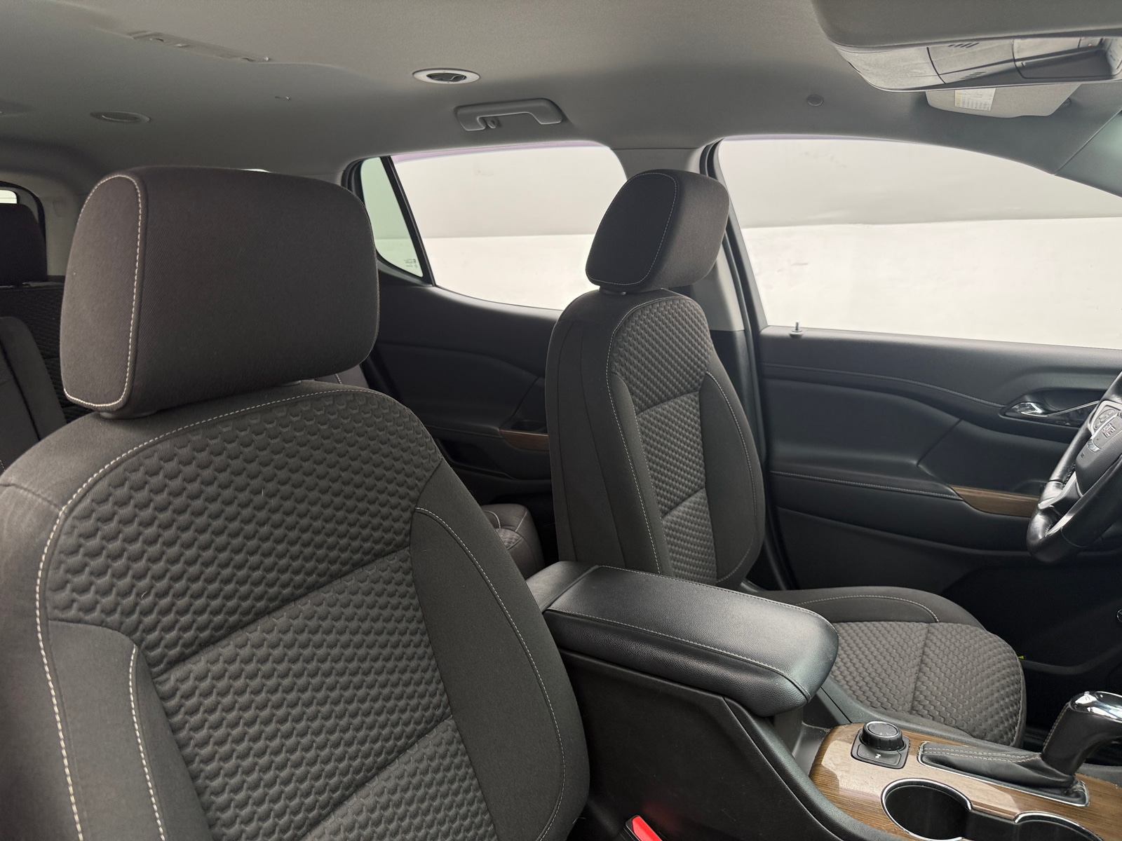 Thumbnail: 2019 GMC Acadia - 2