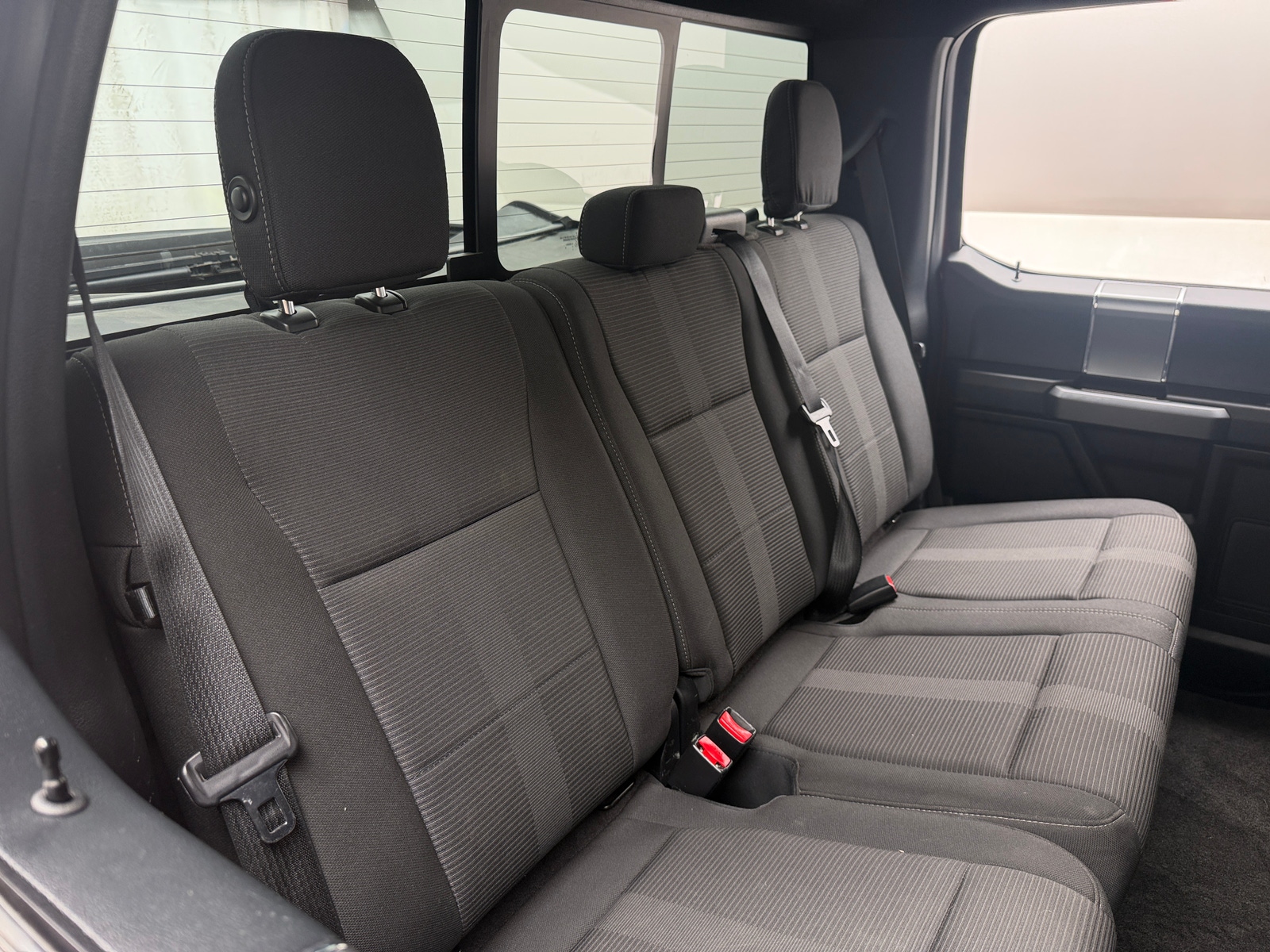 Thumbnail: 2017 Ford Econoline - 6