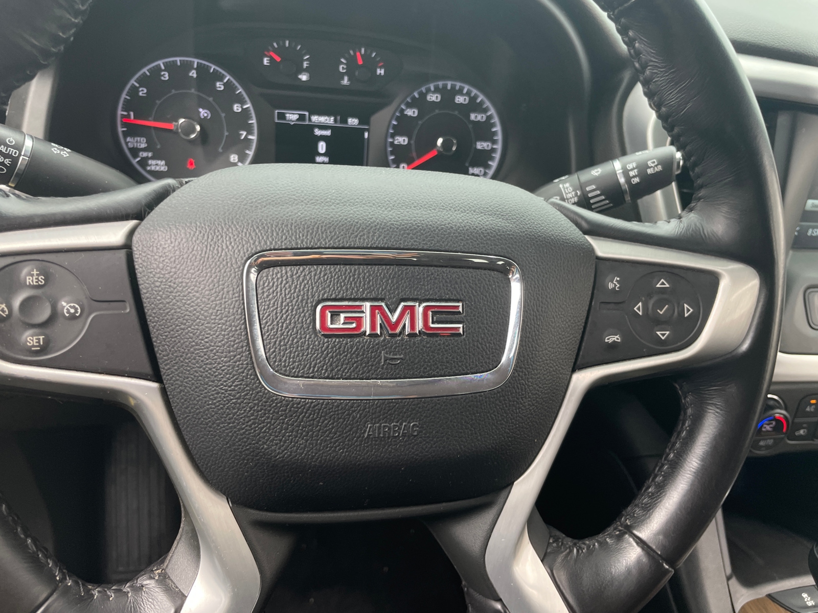 Thumbnail: 2019 GMC Acadia - 5