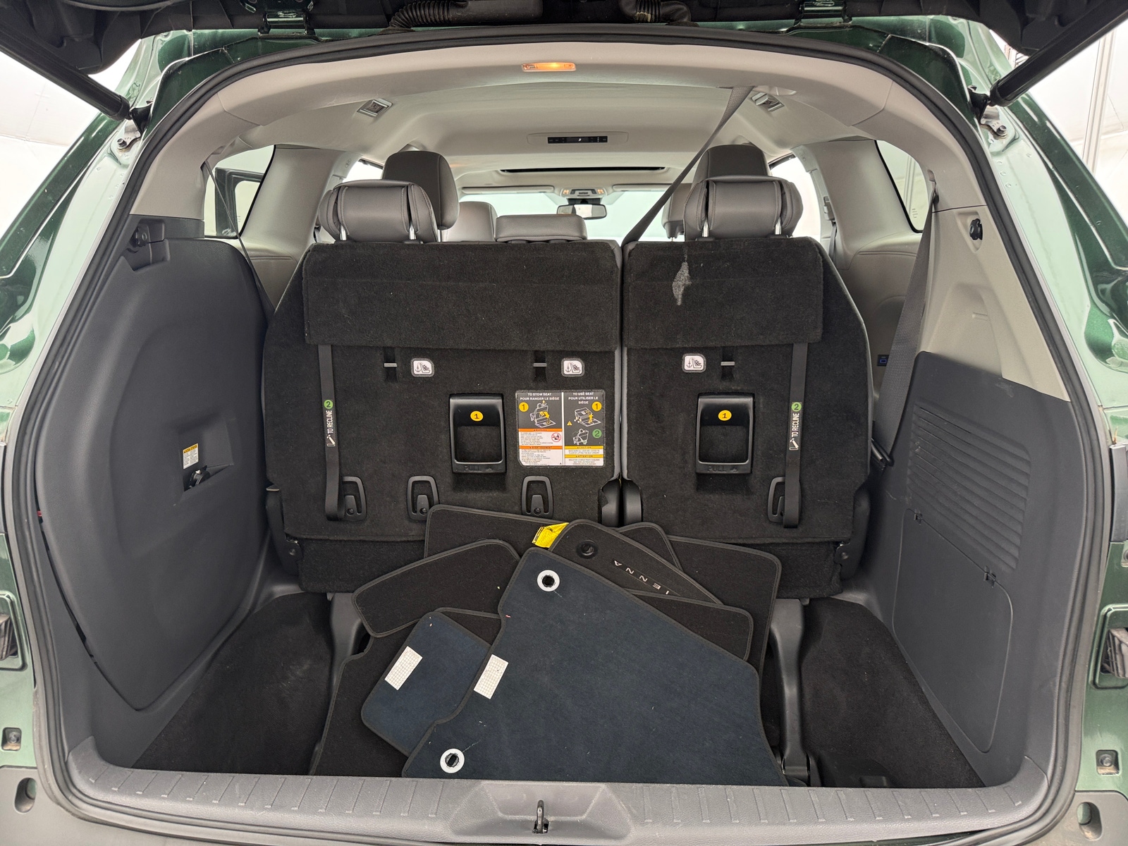 Thumbnail: 2021 Toyota Sienna - 6