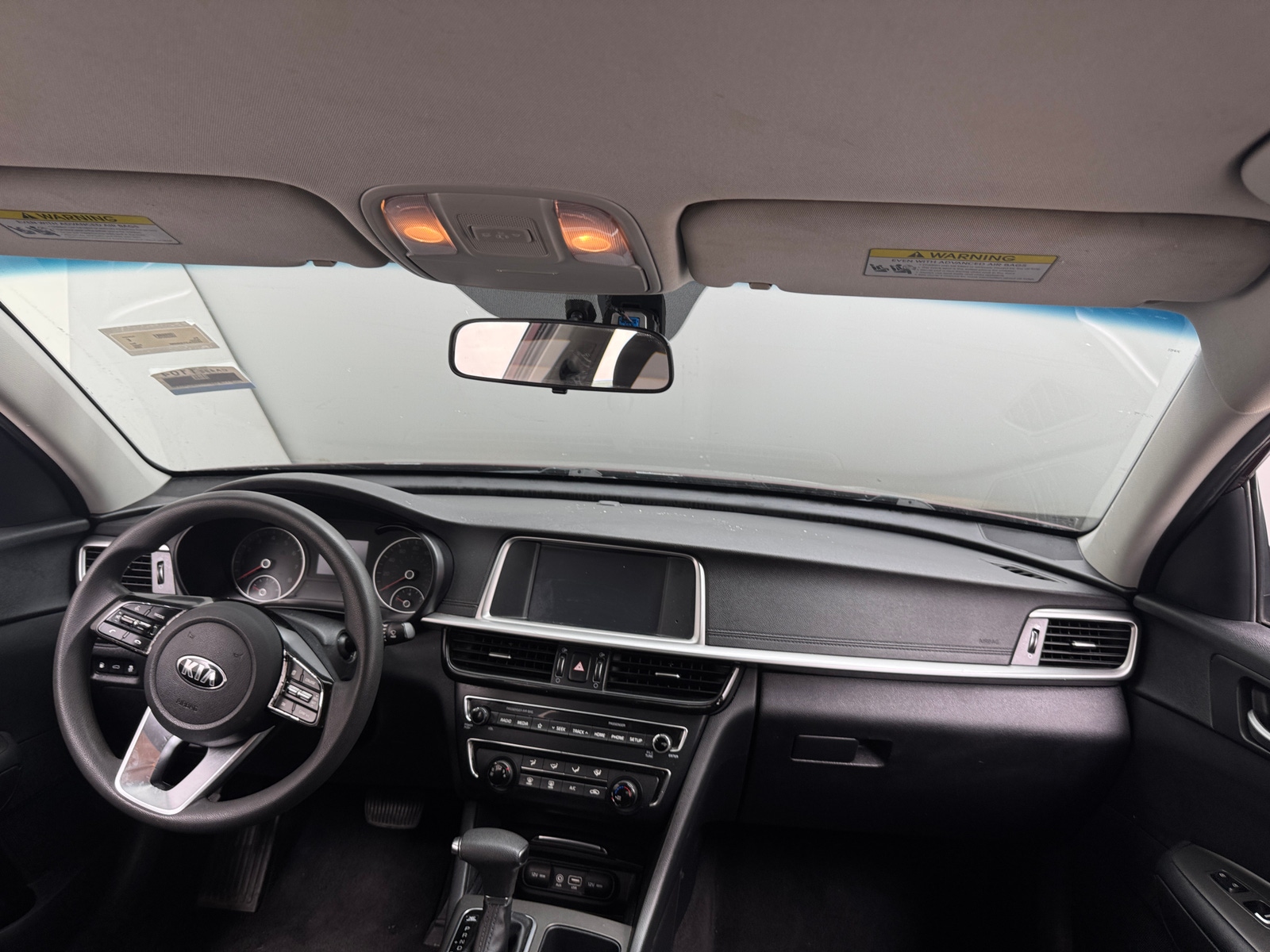Thumbnail: 2020 Kia Optima - 3