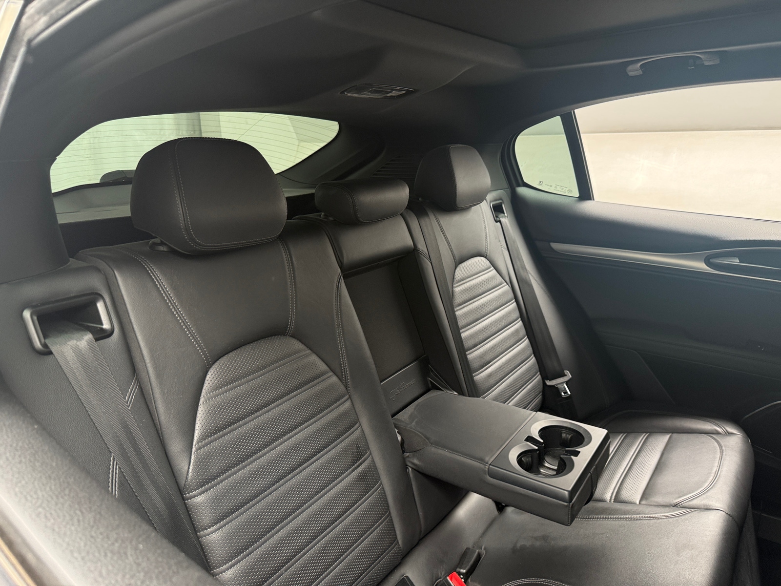 Thumbnail: 2018 Alfa Romeo Stelvio - 5