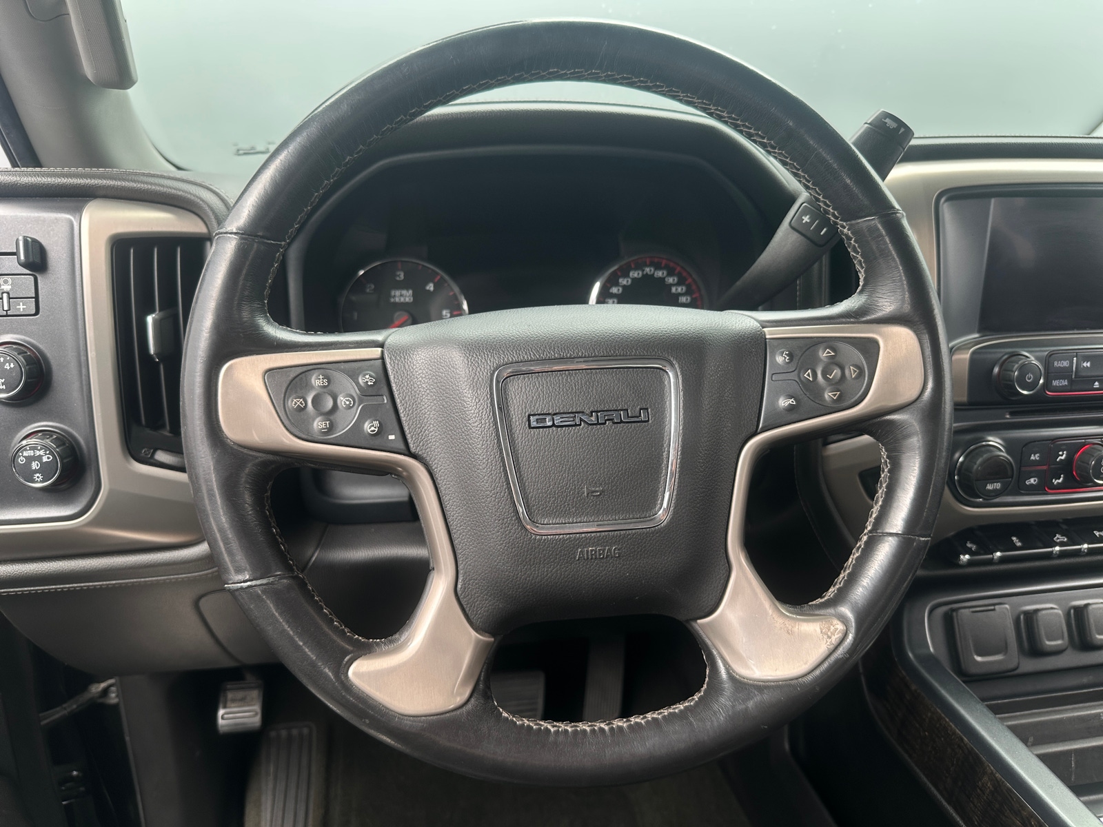 Thumbnail: 2016 GMC Sierra 2500 - 4