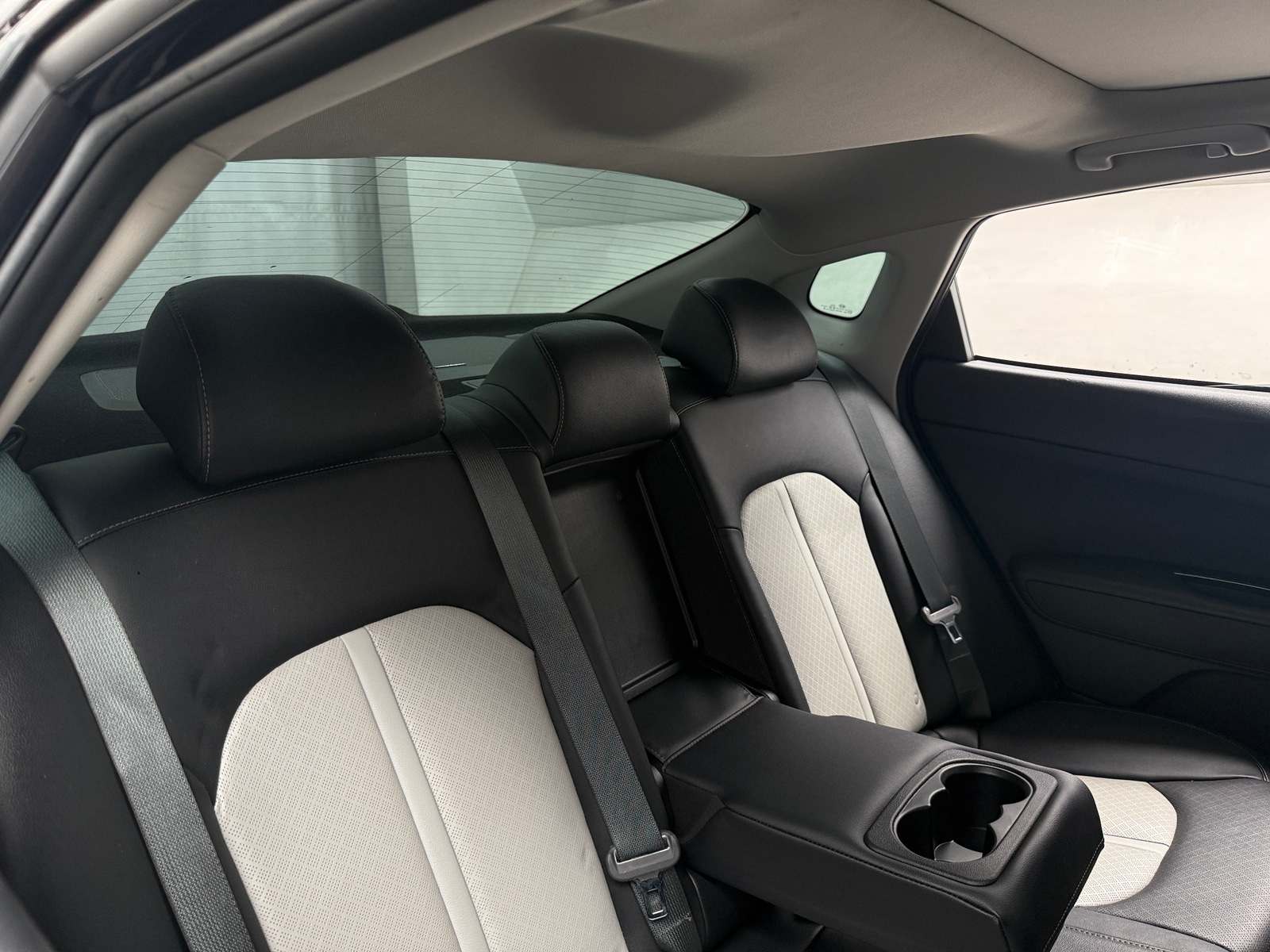 Thumbnail: 2019 Kia Optima - 5