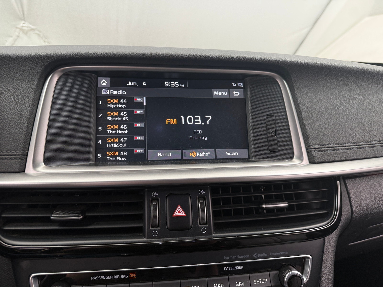 Thumbnail: 2019 Kia Optima - 3