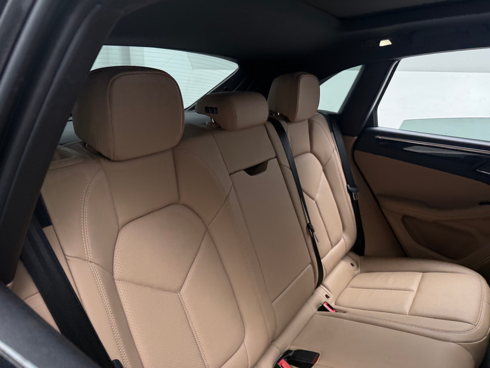 Thumbnail: 2019 Porsche Macan - 5