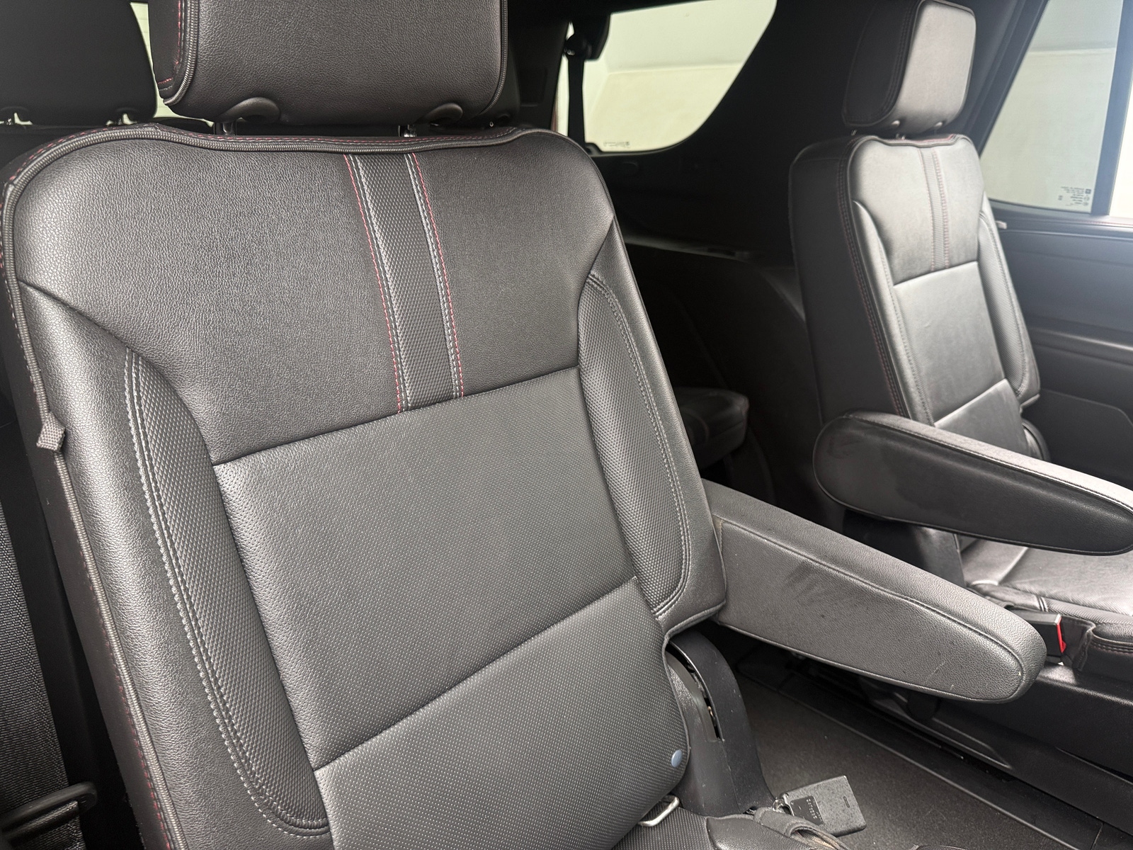 Thumbnail: 2021 Chevrolet Tahoe - 5