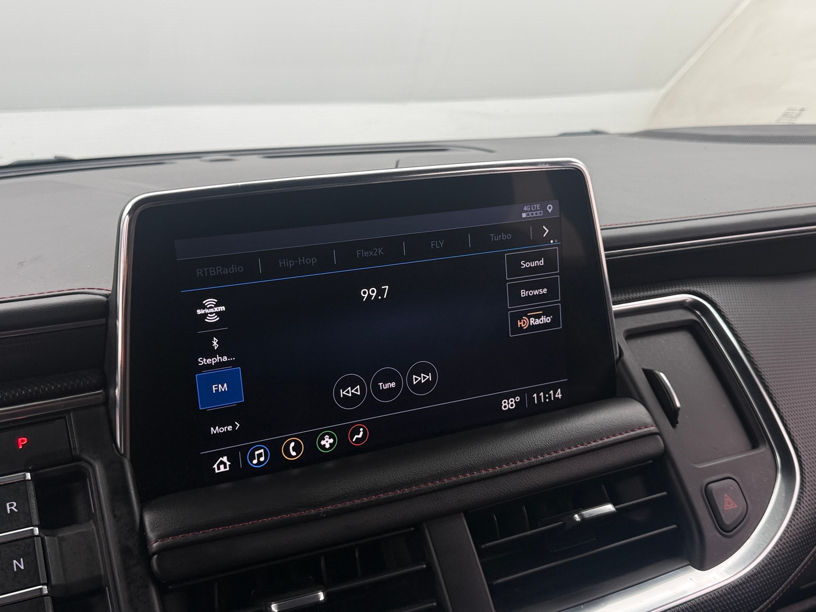 Thumbnail: 2021 Chevrolet Tahoe - 3