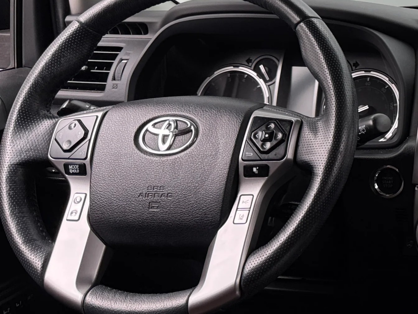 Thumbnail: 2023 Toyota 4Runner - 4