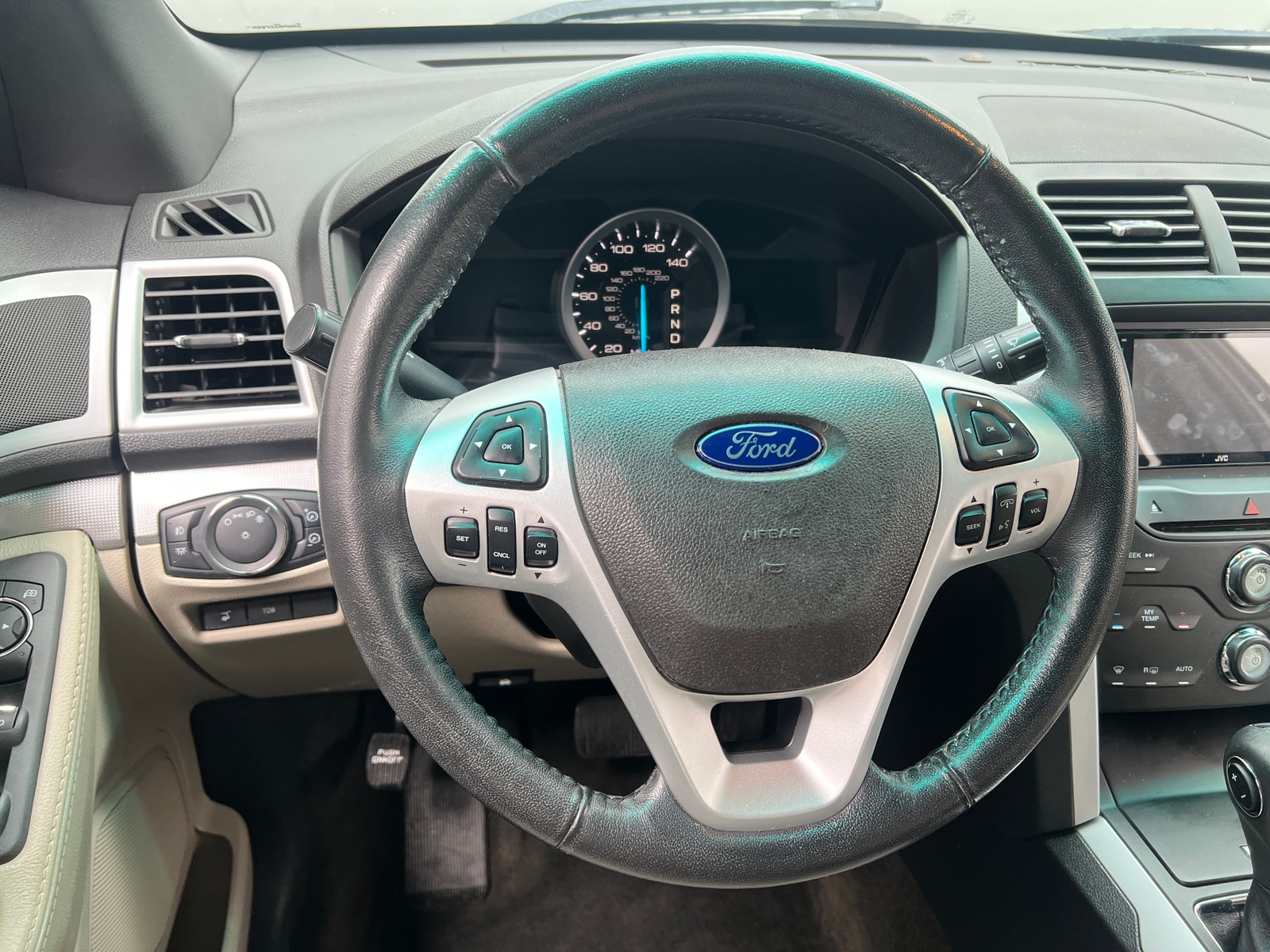 Thumbnail: 2013 Ford Explorer - 5